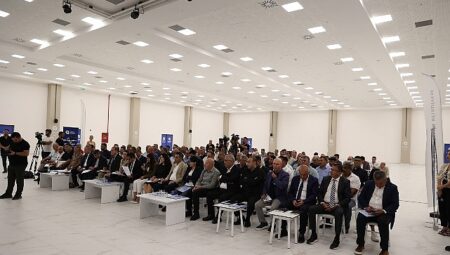Başkan Vekili Büşra Özdemir Serik’te muhtarlarla buluştu