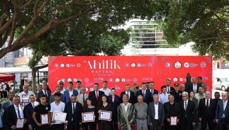 Başkan Vekili Özdemir Ahilik Haftası kutlamalarına katıldı