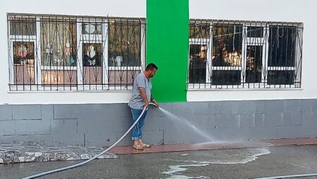 Burhaniye Belediyesi, Okulları Yeni Eğitim Yılına Hazırladı