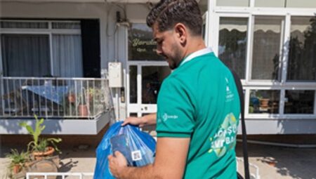 Dönüşüme Evde Başla 9 ilçede 33 mahalleye çıktı