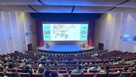 Dünyanın Önde Gelen Sepsis Uzmanları Acıbadem Üniversitesi’nde Buluştu