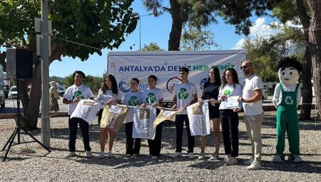 Kemer’de Dünya Temizlik Günü’ne anlamlı etkinlik