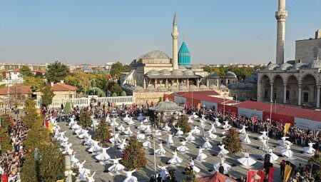 Konya’da 23. Uluslararası Mistik Müzik Festivali Coşkusu Başladı
