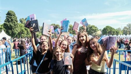 Kültürpark’ta kitap ve yazar buluşmaları sürüyor