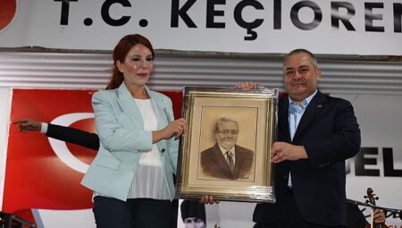 Neşet Ertaş Keçiören’de Türkülerle Anıldı