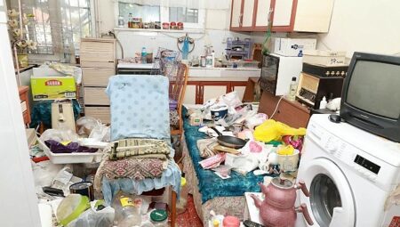 Osmangazi’de Kötü Koku Yayan Çöp Ev Temizlendi