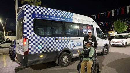 27 kitaplık başarı hikâyesine “Engelsiz Taksi” desteği