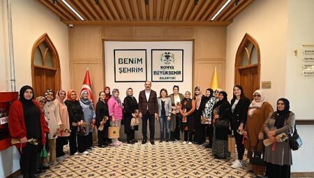 Başkan Altay: “Alın Teriyle Ülkemizin Üretim Gücüne Güç Katan Tüm Kadın Çiftçilerimizin Günü Kutlu Olsun”