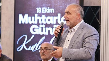 Başkan Sandıkçı’dan Muhtarlara Jest