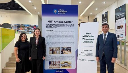 Başkan Vekili Özdemir Seoul Smart Life Week’e katıldı