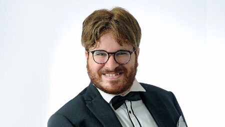 Dünyaca ünlü Türk Opera Sanatçıcı Tenor Sedat Can Öztoprak operanın kalbi Viyana’yı fethetti