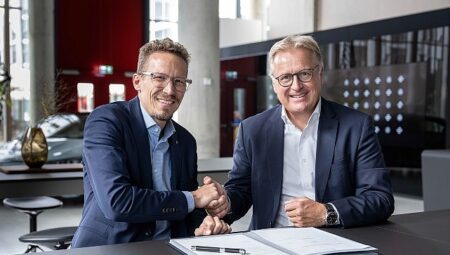 FUCHS ve Mercedes-Benz stratejik iş ortaklığını uzattı