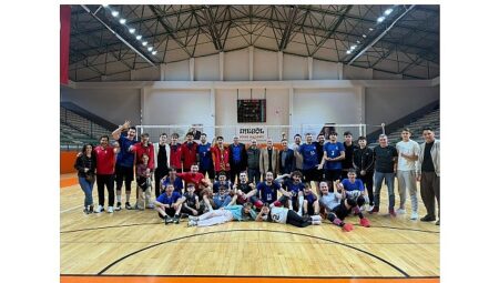İnegöl Belediyespor Dolu Dizgin Yola Devam Ediyor