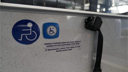 İzmir’in yollarına 111 yeni “Nazar Boncuğu”