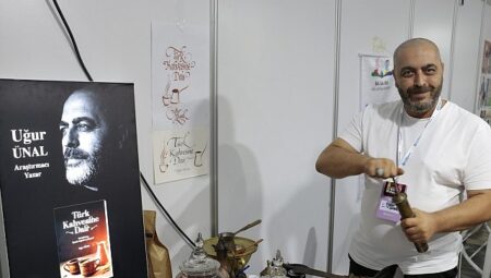 Kahvenin hikâyesi Kitap Fuarı’na taşındı
