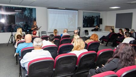 Karşıyaka’da ‘Sancar Maruflu Sivil Akademisi’ başladı