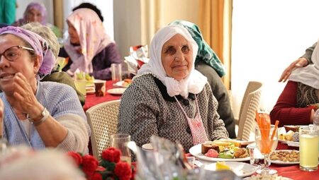 Keçiören’de Dünya Yaşlılar Günü Dolu Dolu Kutlandı