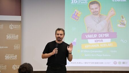 “Kılavuz e-Derslik” söyleşileri fuara damga vurdu