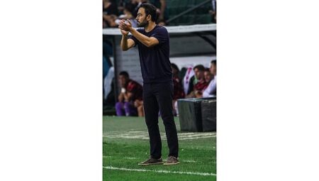 Kocaelispor sevgisi kitap sayfalarına taşındı