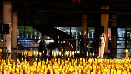 Mum ışığında başladı, “Karar” ile sahneye taşındı; Şehir Tiyatroları’ndan 29. sanat yılına görkemli açılış