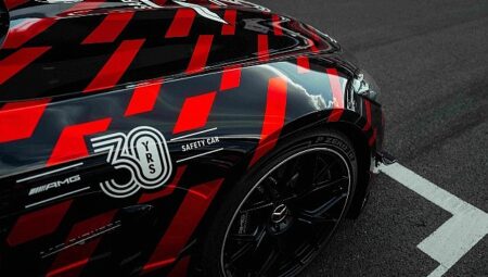 Pirelli’den F1® Güvenlik Aracı’na Özel Yeni Lastik: Mercedes-AMG GT 63 Pro 4MATIC+ İçin P Zero R
