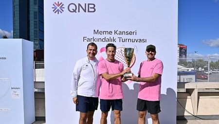 QNB Türkiye meme kanserinde erken teşhisin önemine dikkat çekti