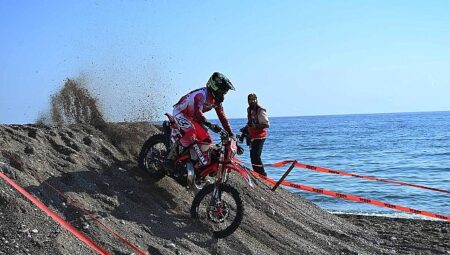 Sea To Sky Enduro Motosiklet Yarışları başladı